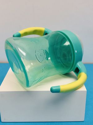 كوب انتقال للأطفال خالٍ من مادة BPA لمدة 6 أشهر 7 أونصات