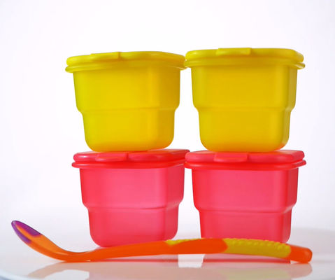 قطعتان من مادة BPA لتخزين أغذية الأطفال البلاستيكية محكمة الغلق مع ملعقة